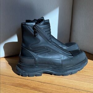 Alexander McQueen Black Leather Men's Boots